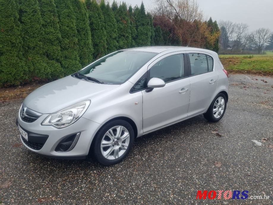 2012' Opel Corsa 1,3 Cdti photo #1