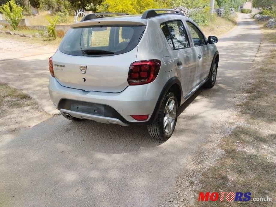 2020' Dacia Sandero 1,5 photo #3