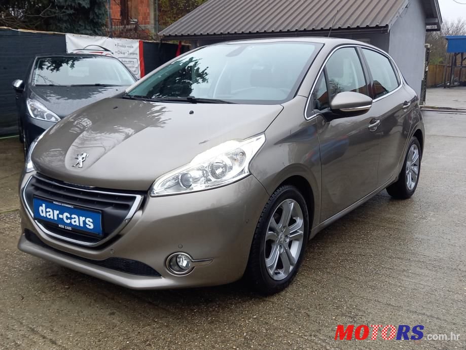2014' Peugeot 208 1,6 E-Hdi photo #1