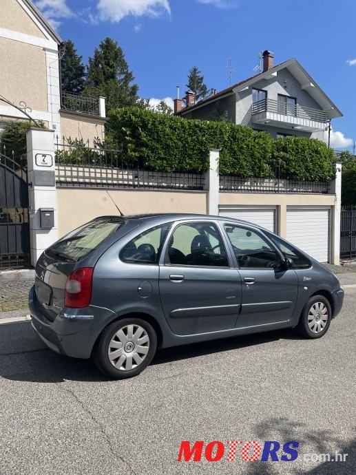 2006' Citroen Xsara Picasso 1,6 Hdi photo #6