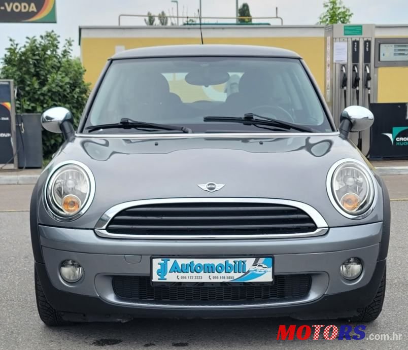 2009' MINI One 1.4 photo #2