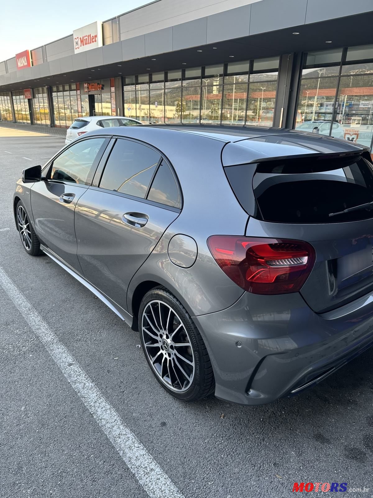 2018' Mercedes-Benz A-Klasa A 180 photo #5
