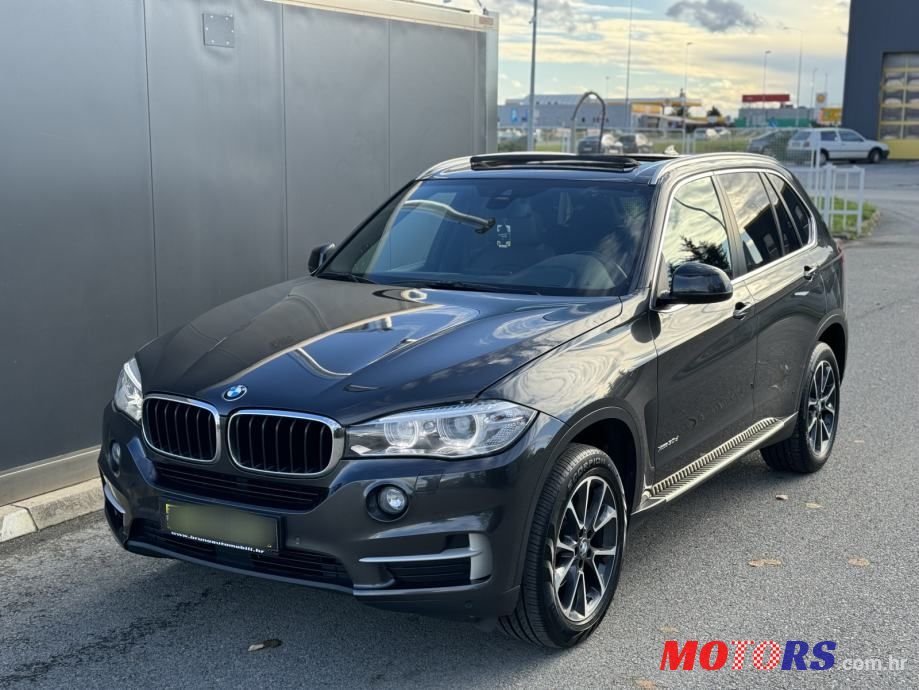 2015' BMW X5 30D photo #1