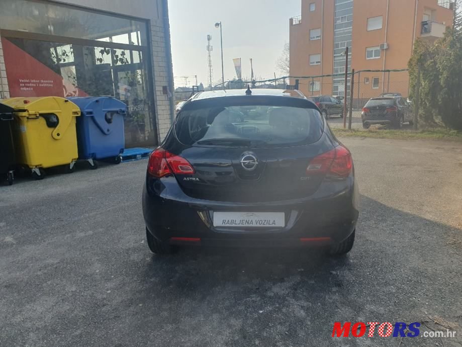 2012' Opel Astra 1,7 Cdti Classic photo #5