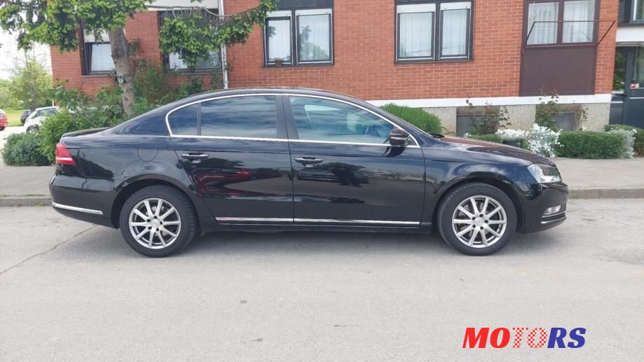 2012' Volkswagen Passat 1,6 Tdi photo #5