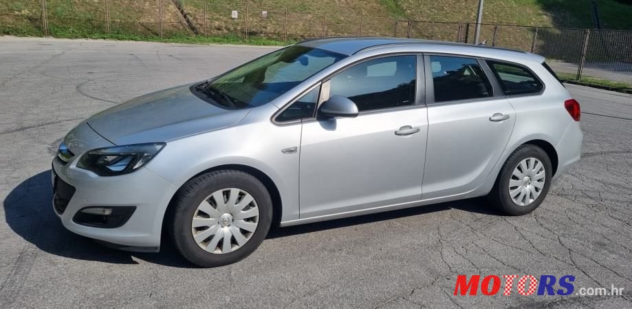 2016' Opel Astra Karavan photo #1