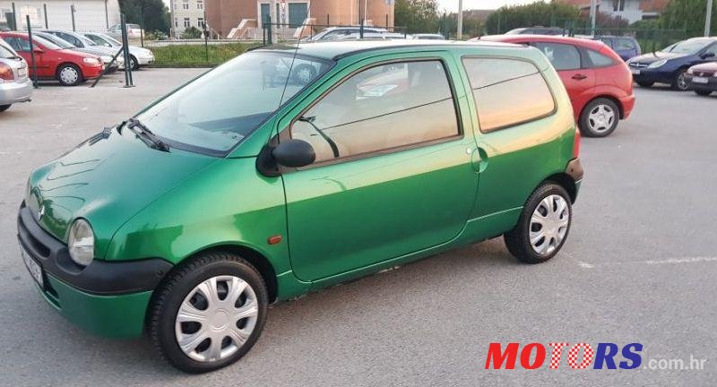 2001' Renault Twingo 1,2 photo #1