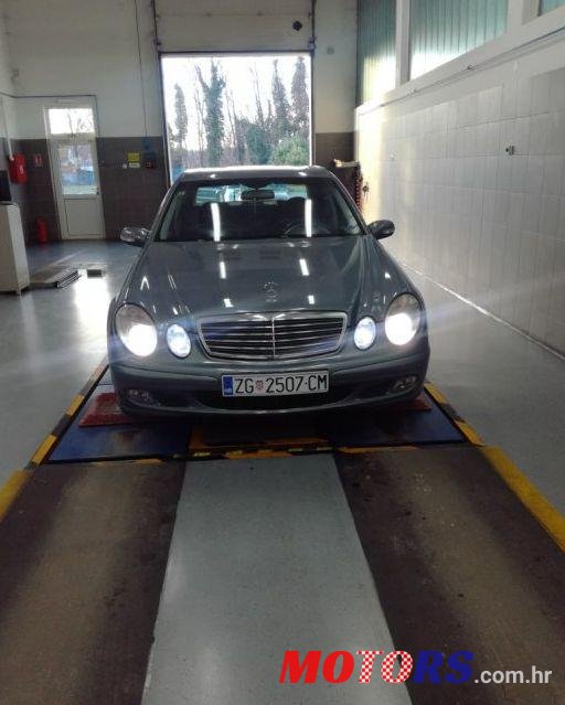 2004' Mercedes-Benz E-Klasa 220 Cdi photo #1