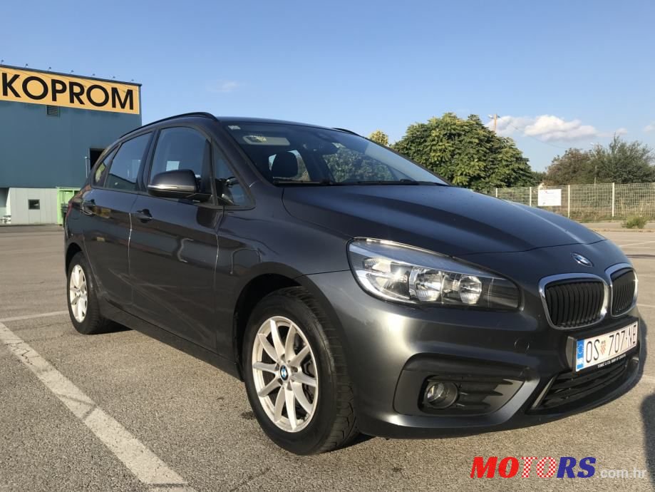 2015' BMW Serija 2 216D photo #2