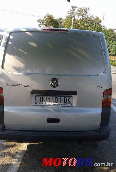 2006' Volkswagen Transporter photo #1