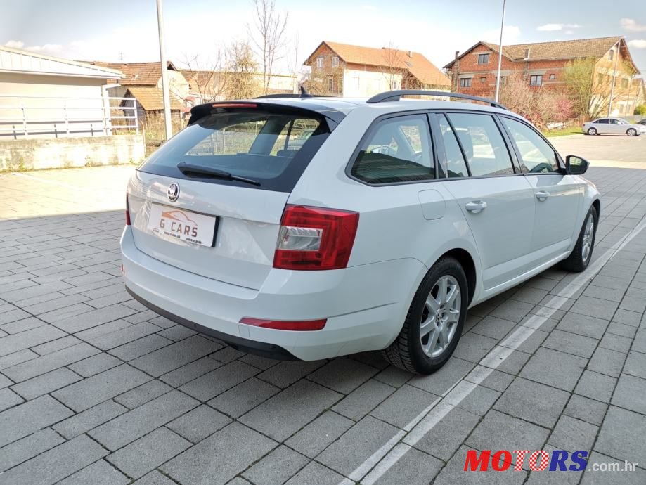2016' Skoda Octavia Combi photo #5