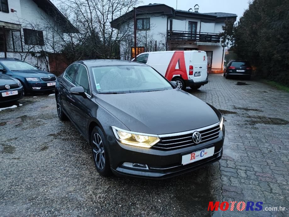 2016' Volkswagen Passat 2,0 Tdi photo #1