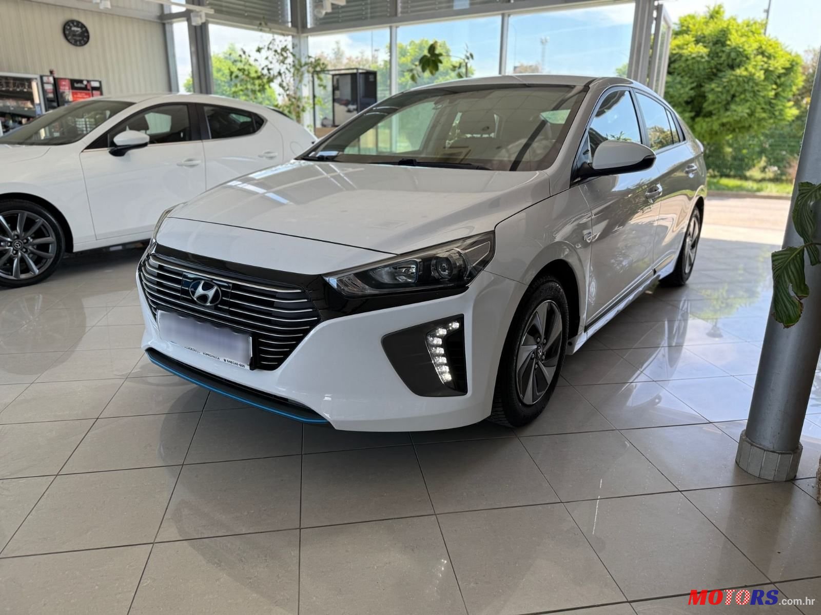 2017' Hyundai Ioniq 1,6 photo #3