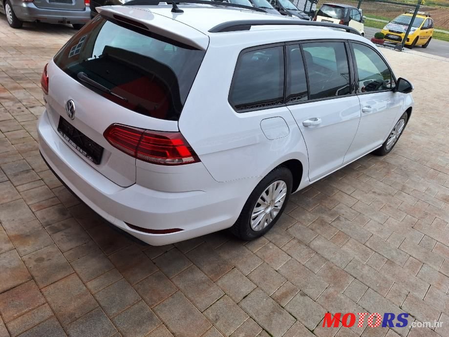 2019' Volkswagen Golf 7 1,6 Tdi photo #3