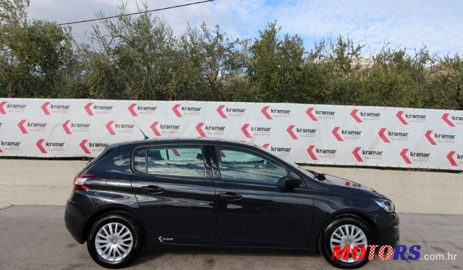 2014' Peugeot 308 1,6 Hdi photo #1