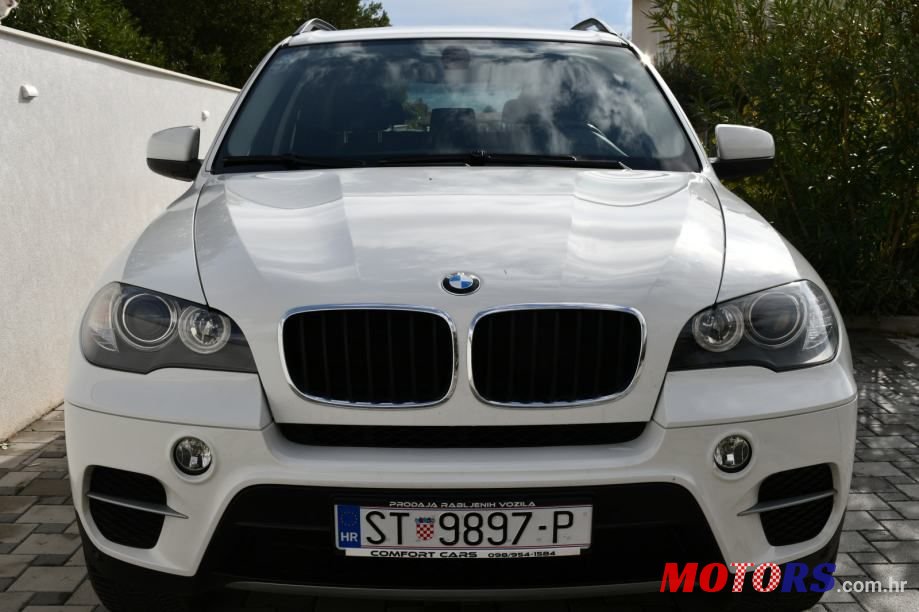 2011' BMW X5 Xdrive30D photo #6