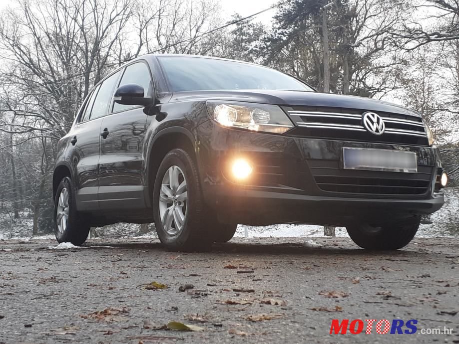 2012' Volkswagen Tiguan 2,0 Tdi Bmt photo #1