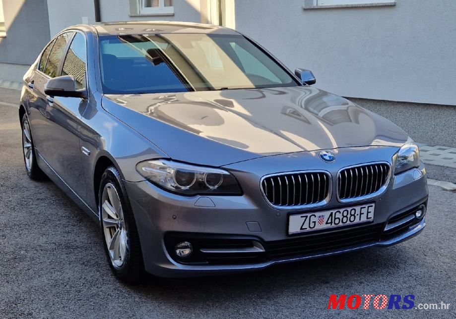 2014' BMW Serija 5 518D photo #3