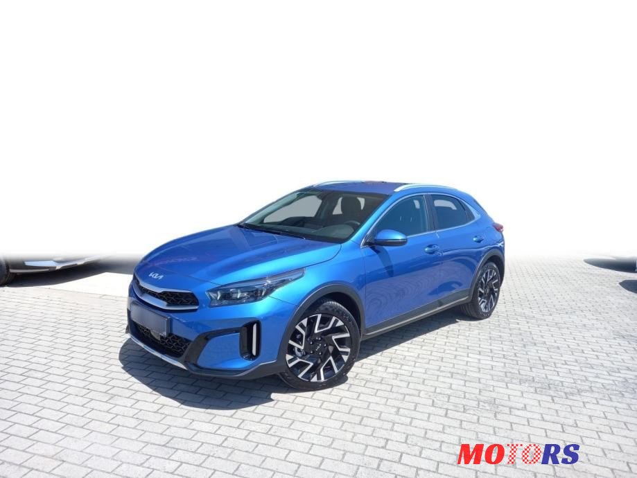 2023' Kia XCeed photo #1