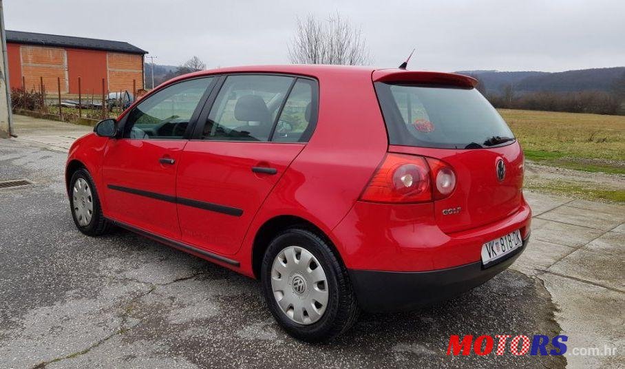 2007' Volkswagen Golf V 1,9 Tdi photo #2
