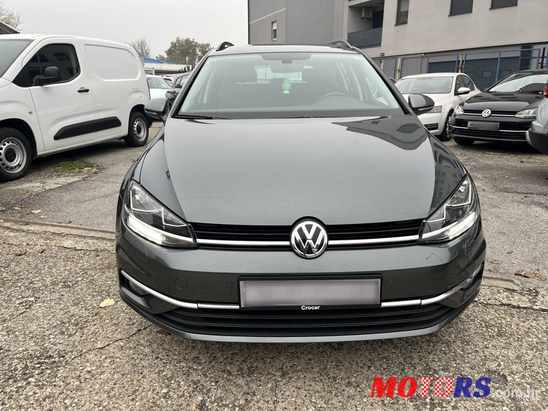 2019' Volkswagen Golf VII Variant photo #2