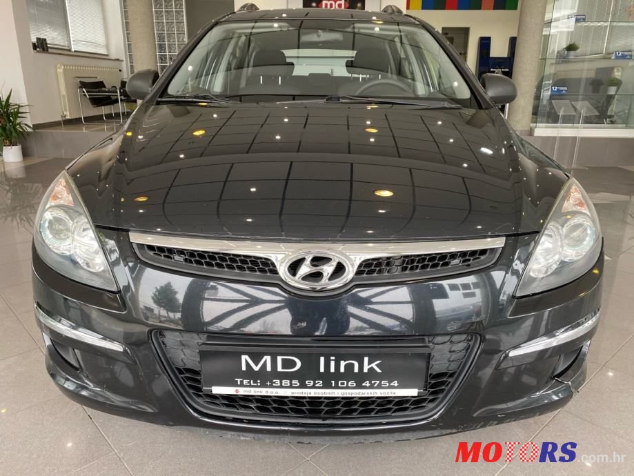 2010' Hyundai i30 photo #3