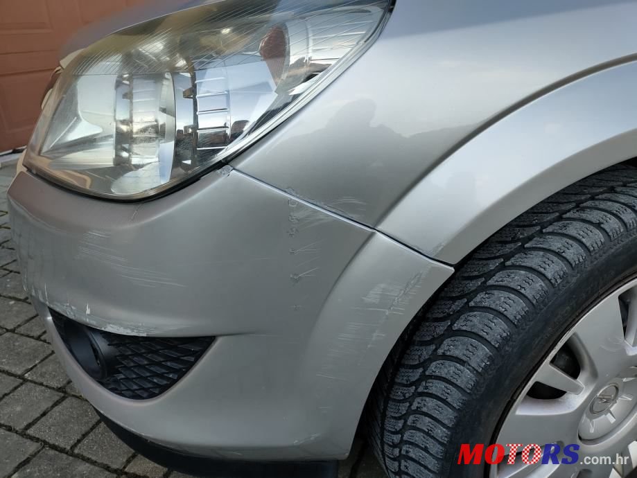 2008' Opel Astra 1,6 16V photo #4