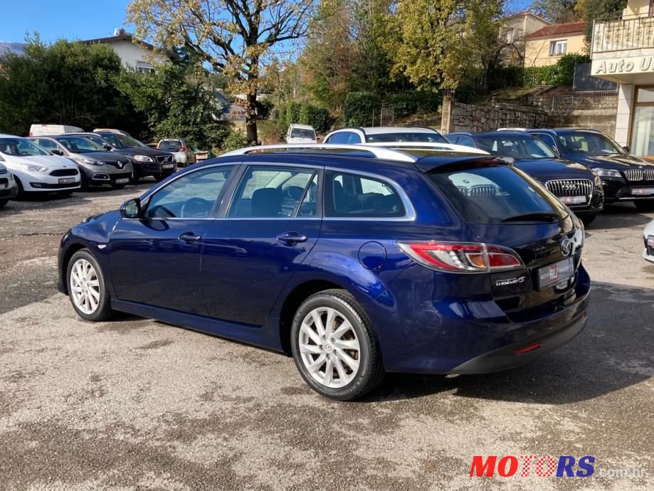 2011' Mazda 6 Sport Combi photo #3