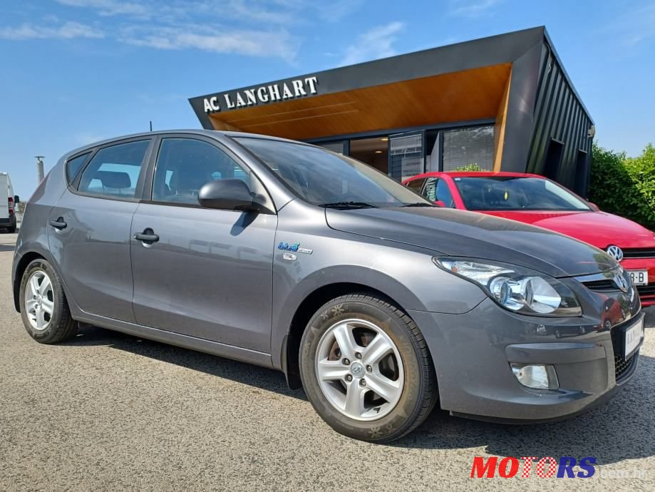 2010' Hyundai i30 1,6 Crdi photo #5