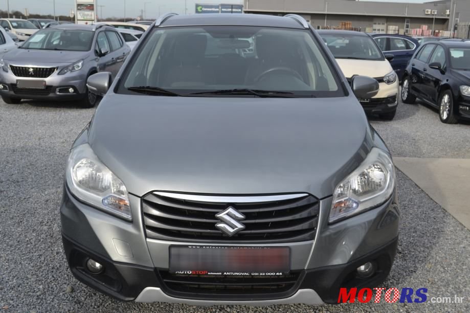 2016' Suzuki SX4 S-Cross 1,6 photo #2