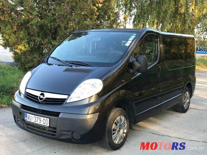 2010' Opel Vivaro 2.0 Cdti photo #1