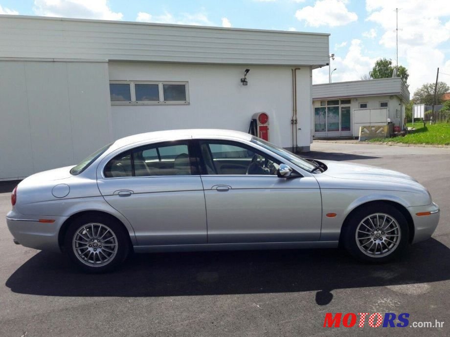 2007' Jaguar S-Type 2,7 D photo #1