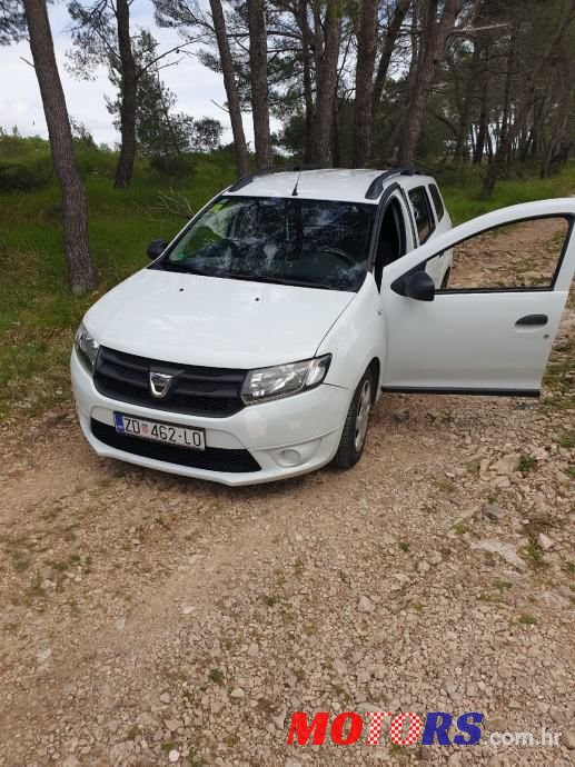 2015' Dacia Logan photo #1