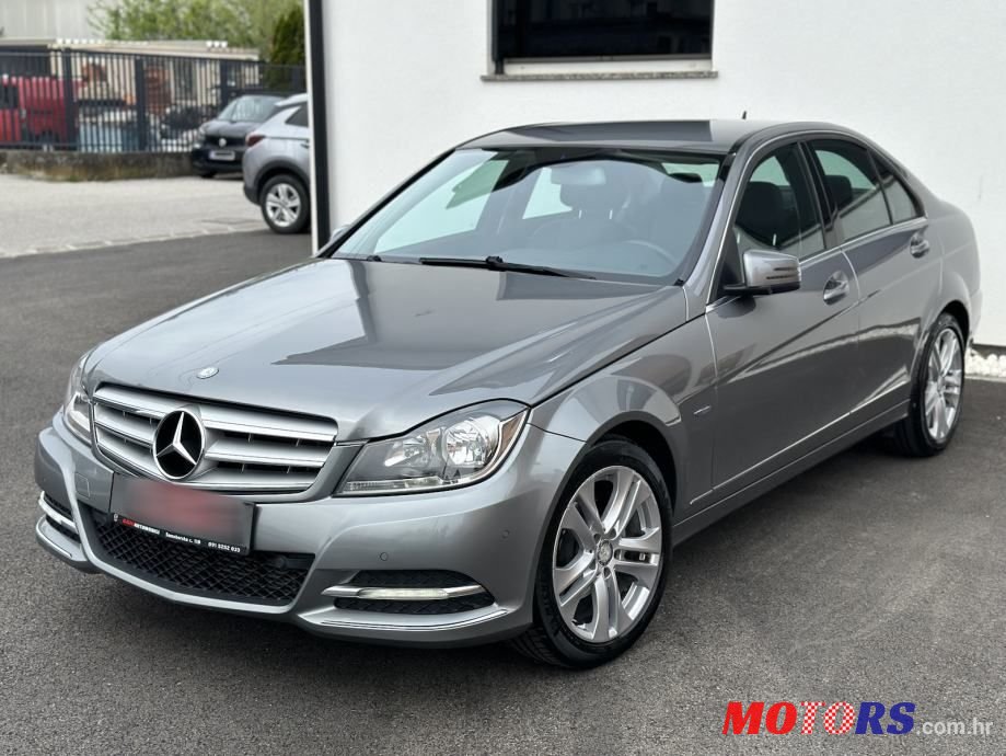 2012' Mercedes-Benz C-Klasa 200 Cdi photo #2