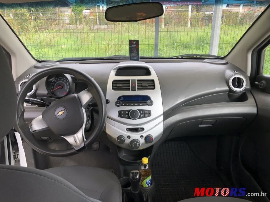 2013' Chevrolet Spark photo #6