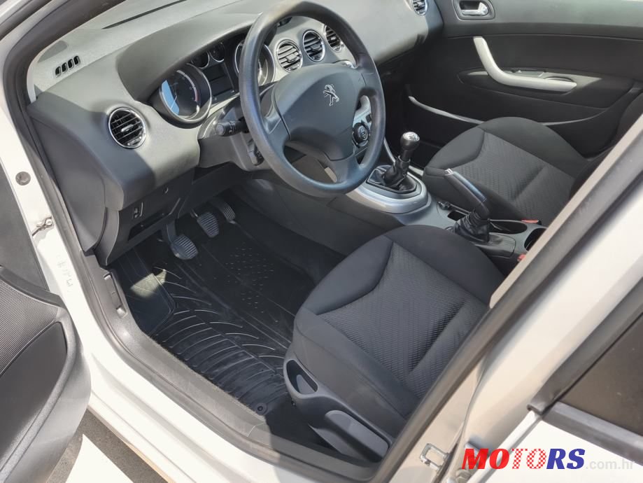 2011' Peugeot 308 1,4 16V Vti photo #6