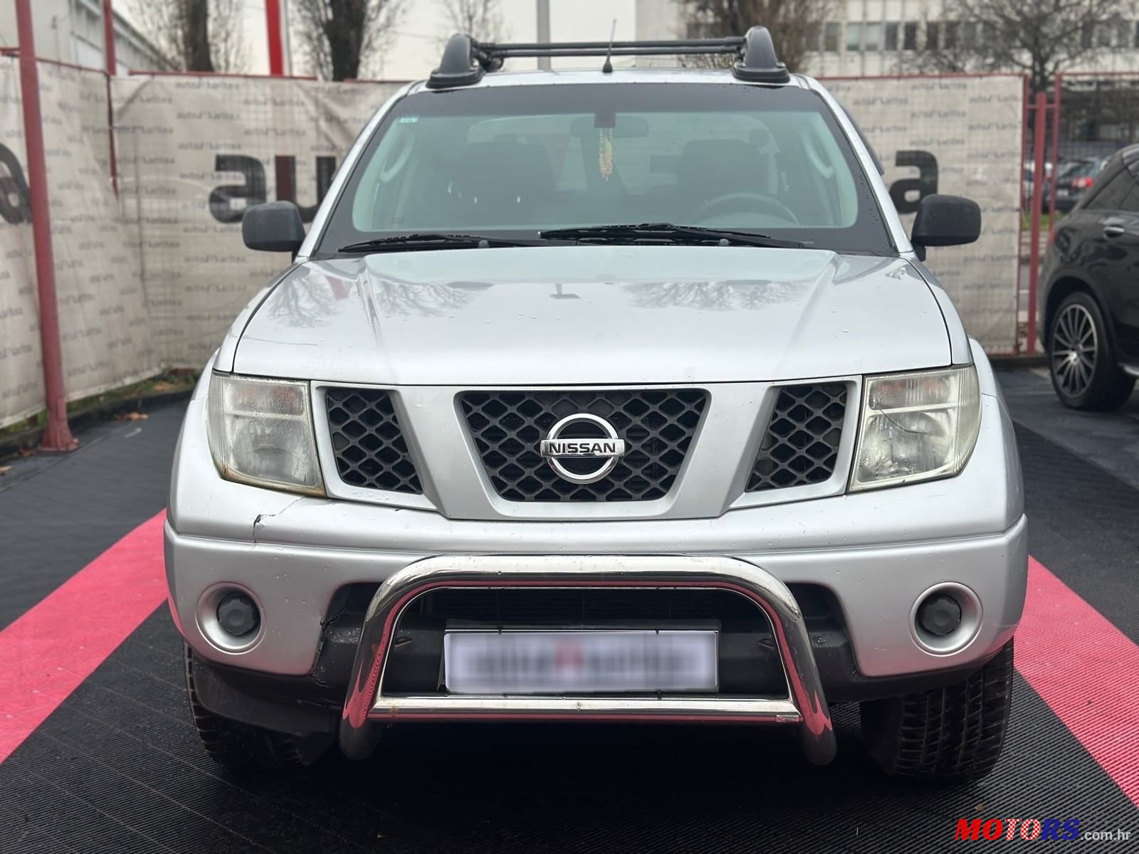 2006' Nissan Navara 2.5 Le photo #3