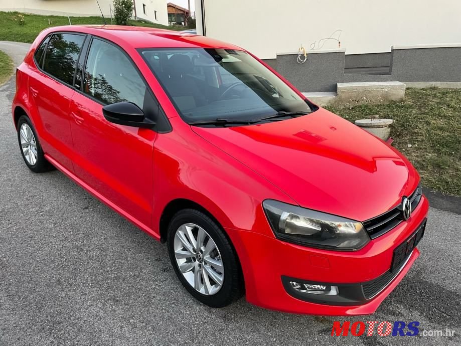 2011' Volkswagen Polo 1,6 Tdi photo #2