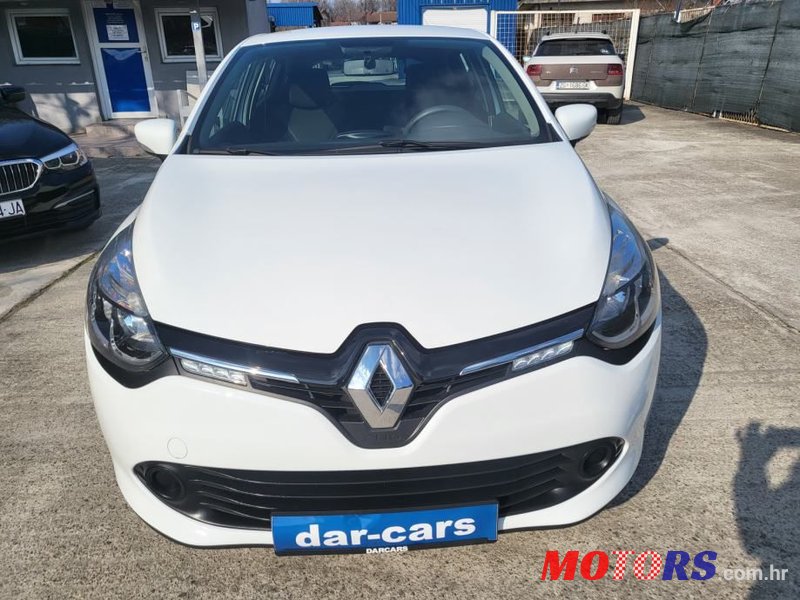 2015' Renault Clio 1,2 16V photo #5