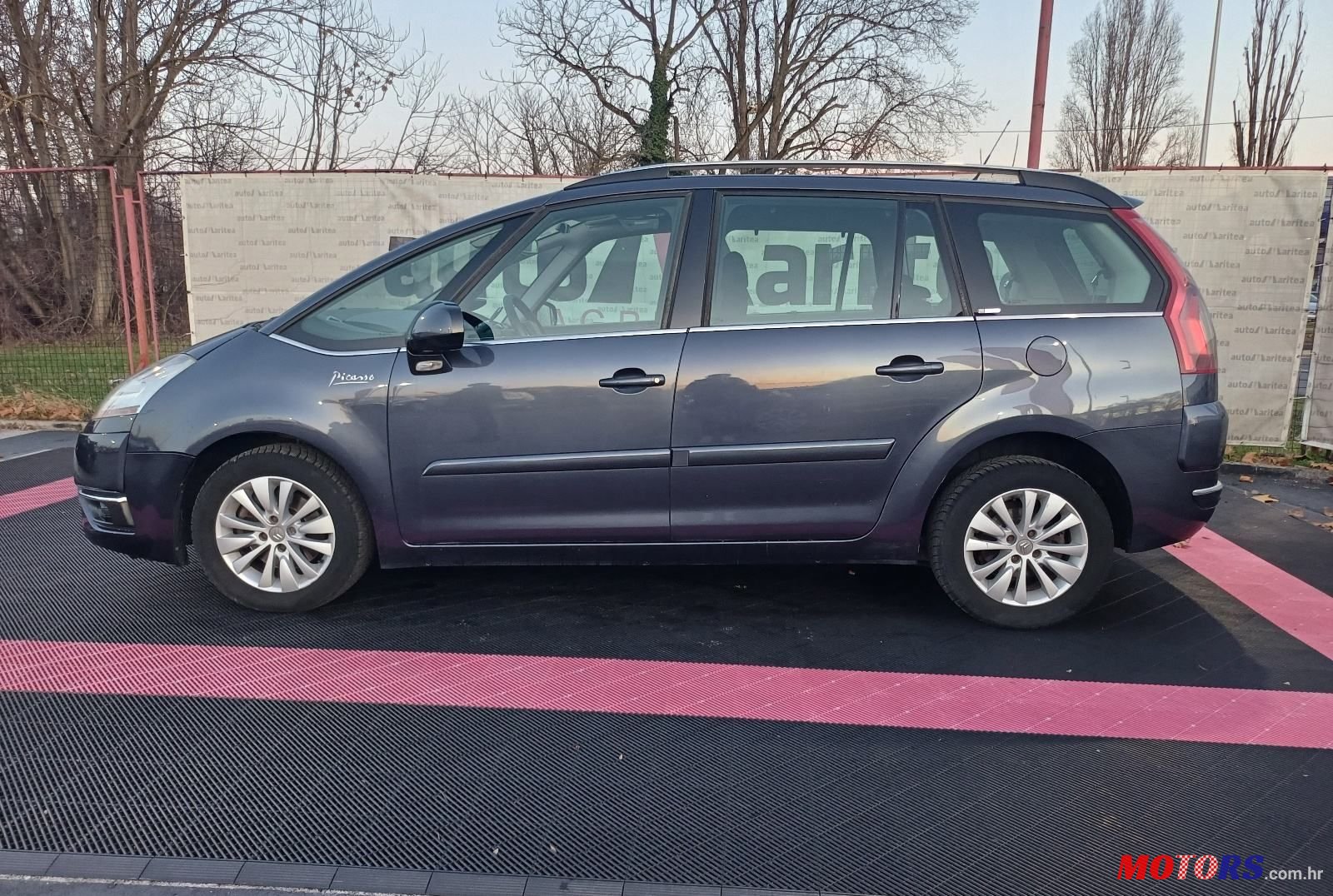 2008' Citroen C4 Grand Picasso 2,0 Hdi photo #5