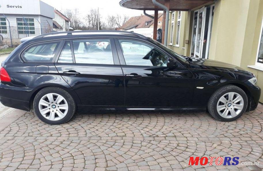 2010' BMW Serija 3 Touring 318D photo #1