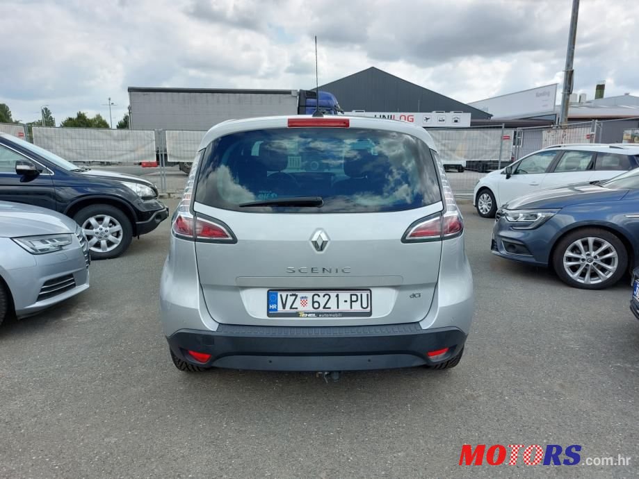 2015' Renault Scenic Dci photo #3