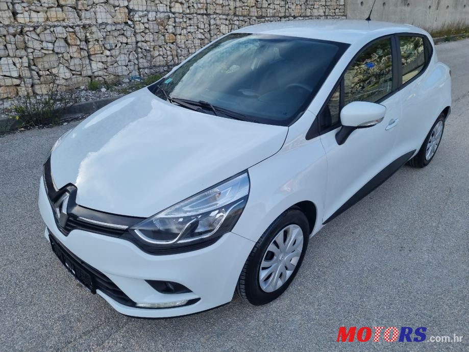 2016' Renault Clio Dci photo #1