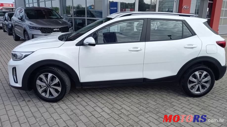 2023' Kia Stonic photo #5