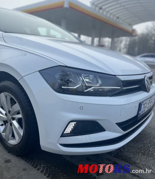 2019' Volkswagen Polo photo #4