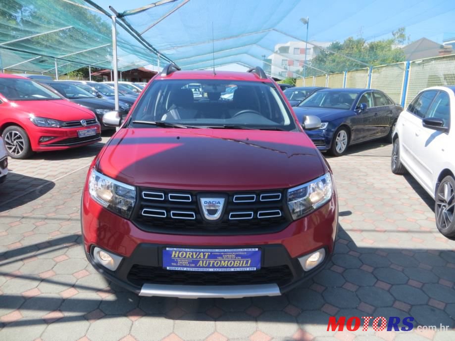 2017' Dacia Sandero photo #2