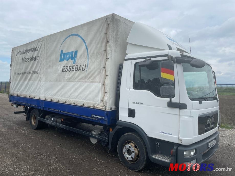 2011' MAN 8.220 photo #1