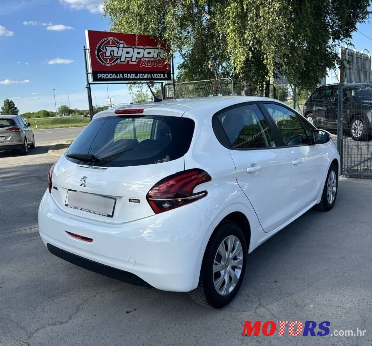 2019' Peugeot 208 1,5 Bluehdi photo #6