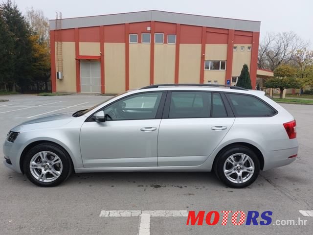 2017' Skoda Octavia Combi photo #4