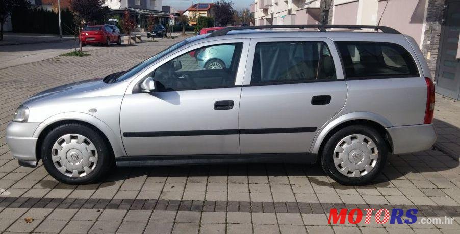 2003' Opel Astra Karavan photo #1